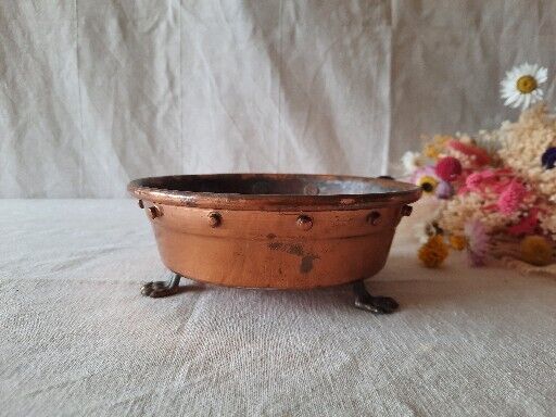 Early 20th Century Rivetted Copper Planter With Brass Lion Paw Feet Plant Pot