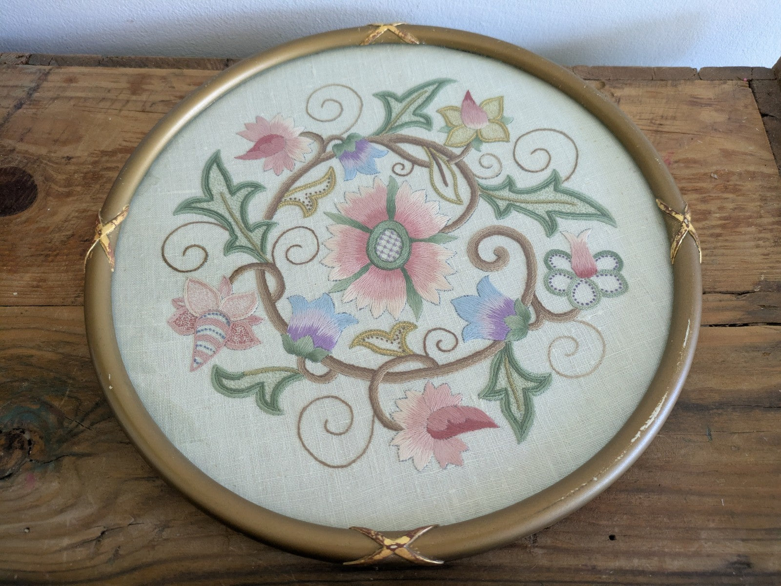 Beautiful Antique Vintage Hand Embroidered Round Framed Picture Tray Gilt Frame