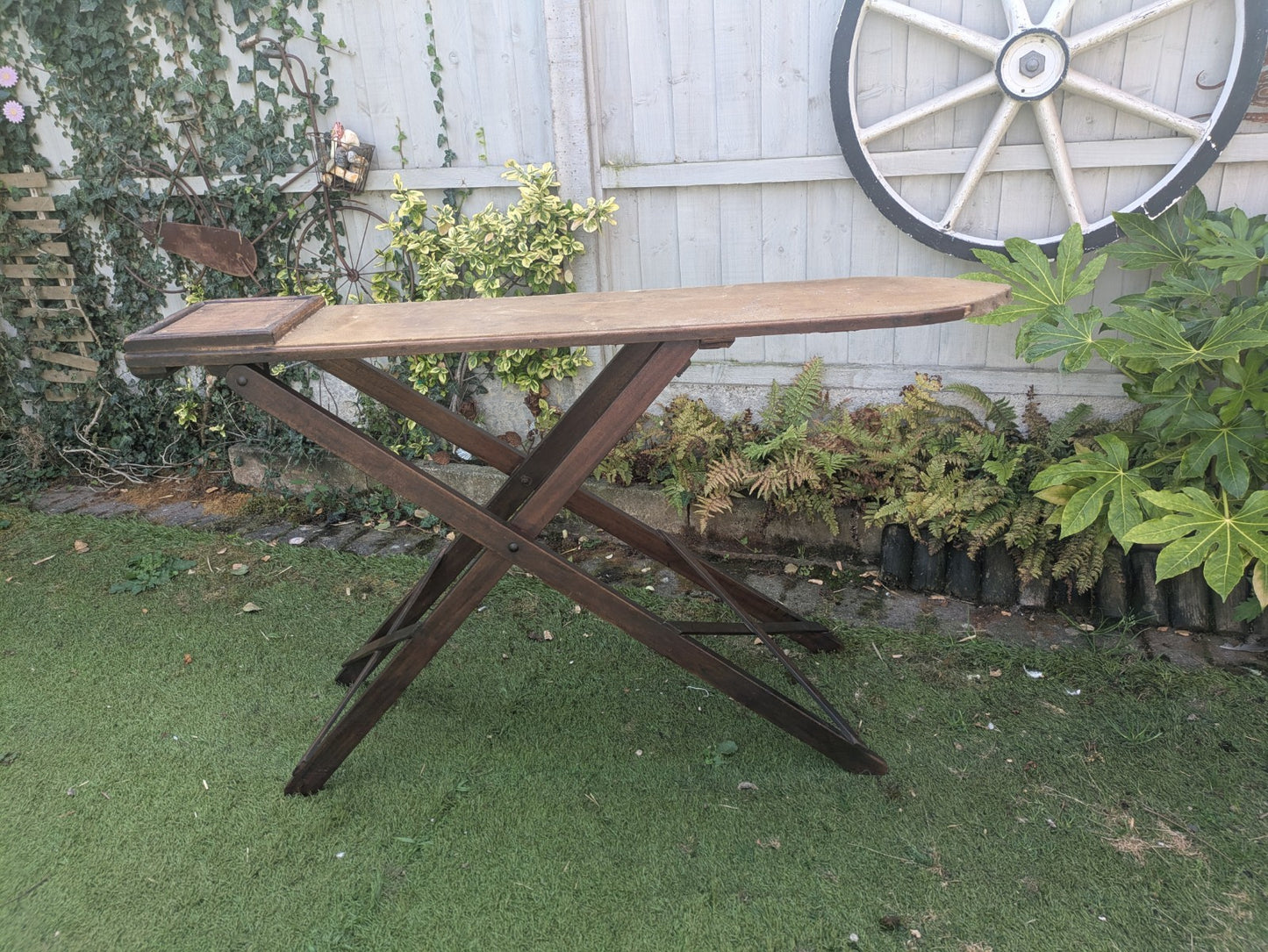 Antique Wooden Vintage Ironing Board Retro Prop TV Film Laundry Washing Iron Old