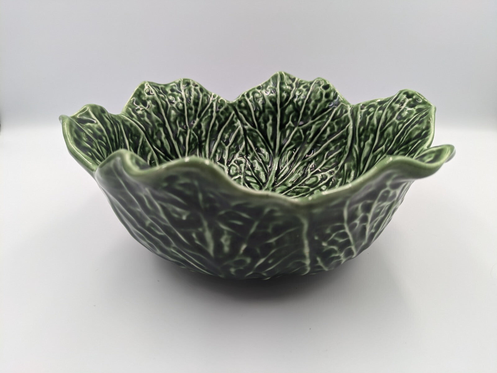 subtil john buck portugal Antique Green Majolica cabbage leaf bowl Serving Large