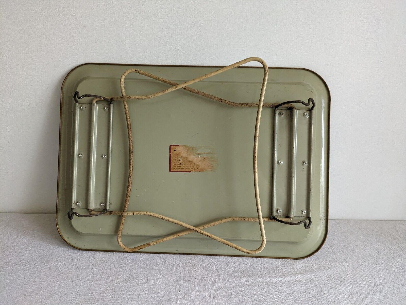 Vintage Retro Folding Lap Tray Breakfast Table Floral WORCESTERWARE Rustic Prop