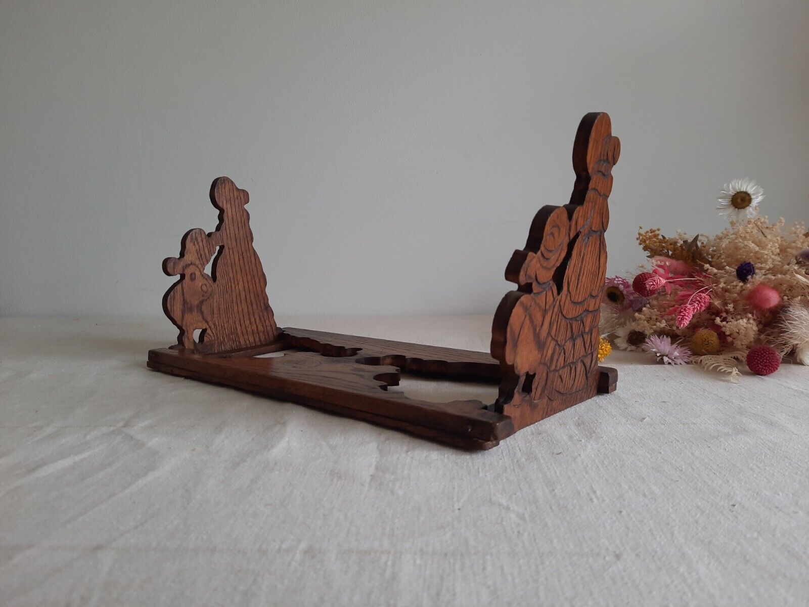 Vintage Wooden 1930s Crinoline Lady Folding Book Rack Case Tabletop Trough Deco
