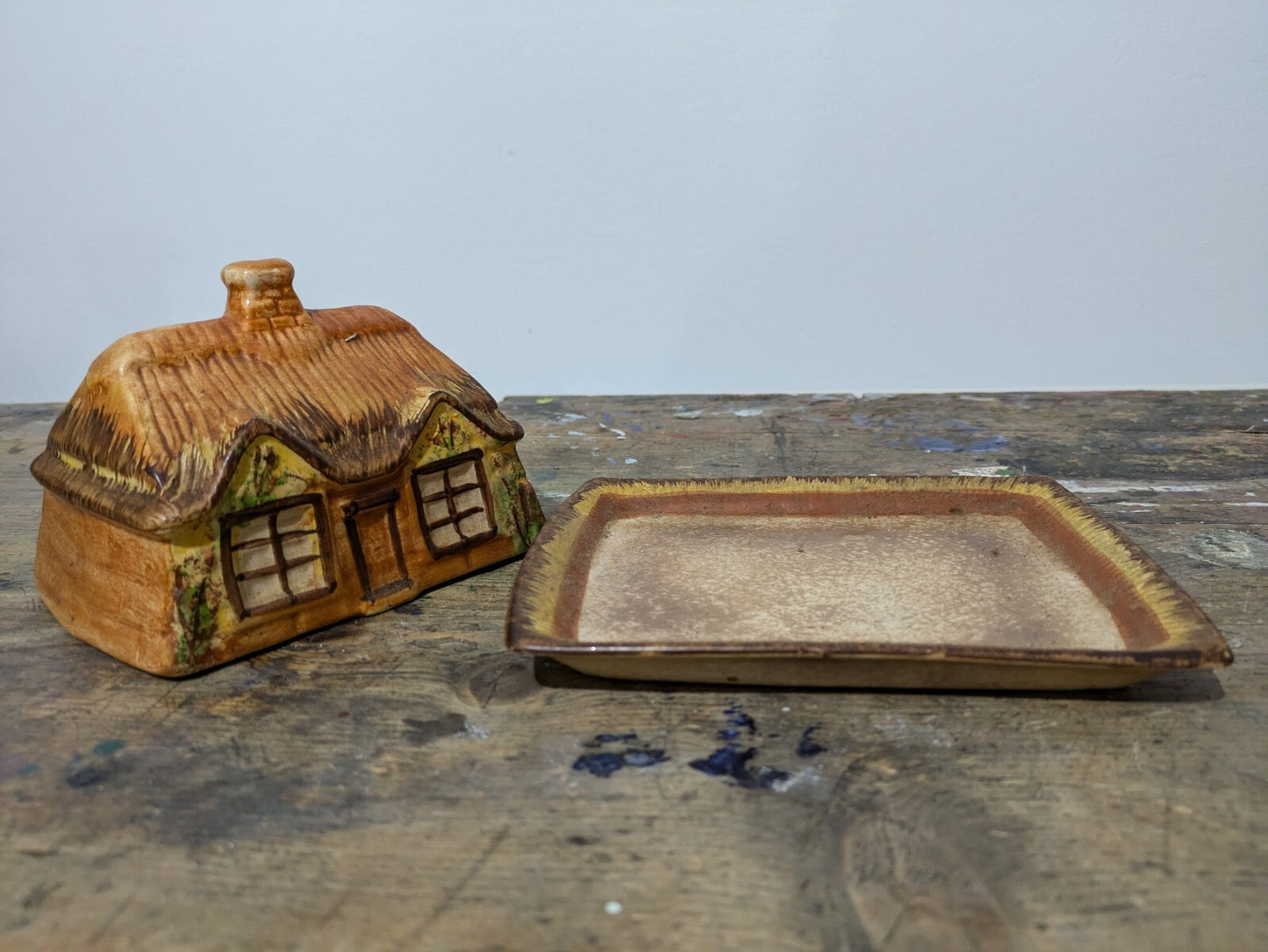 Price Kensington "Ye Olde Cottage" Vtg Cheese Butter Dish Cottage Ware England
