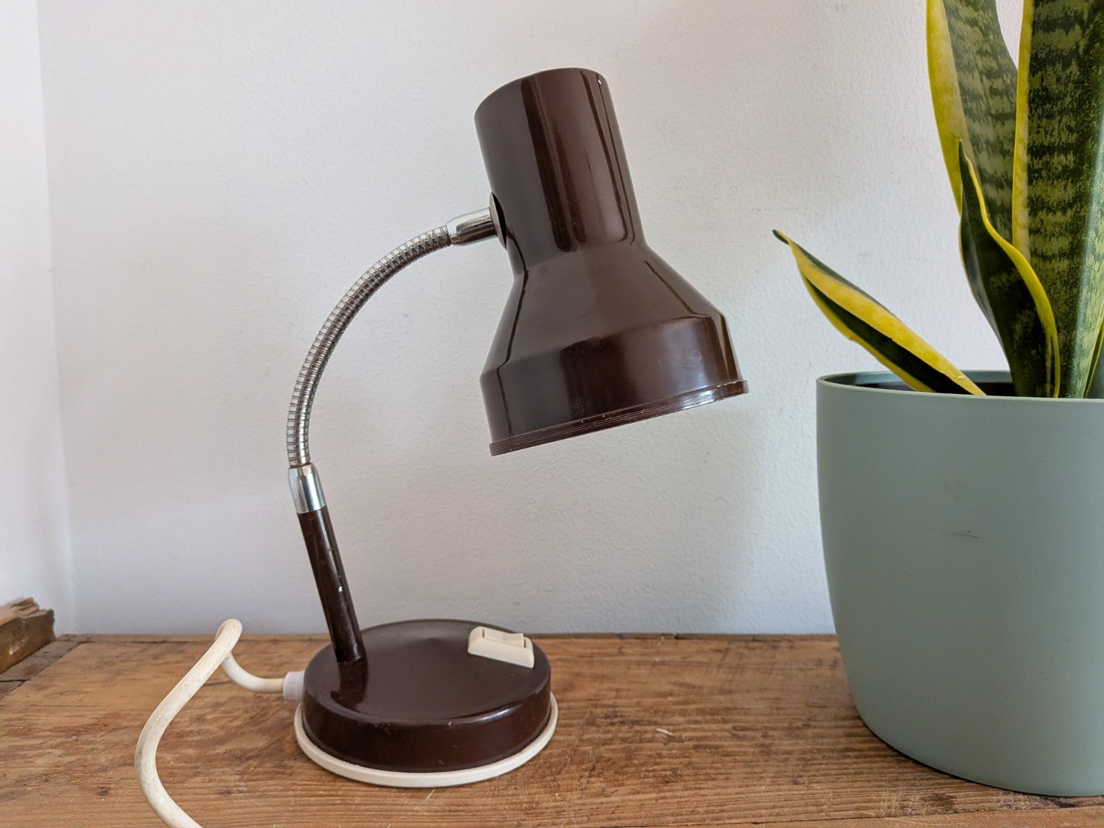 Vintage Brown Gooseneck Desk Lamp Veneta Lumi 70s Made in Italy Space Age Prova 