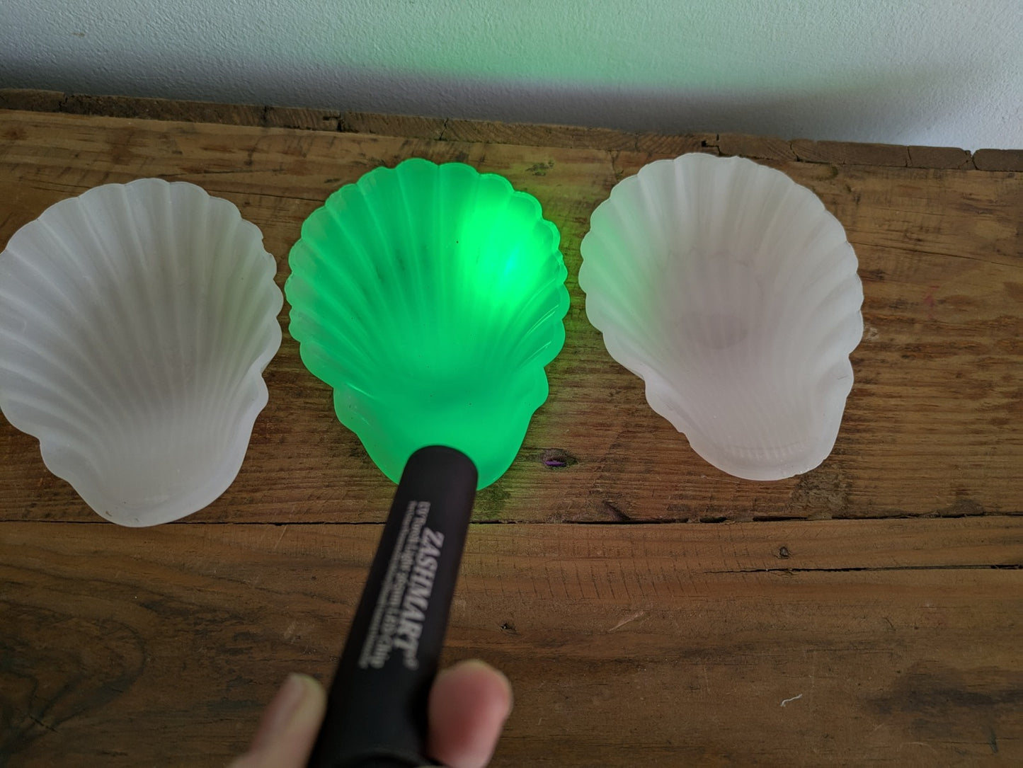 3x Vintage Uranium Green White Milk Glass Bowls Dishes Shell Clam Art Deco Early