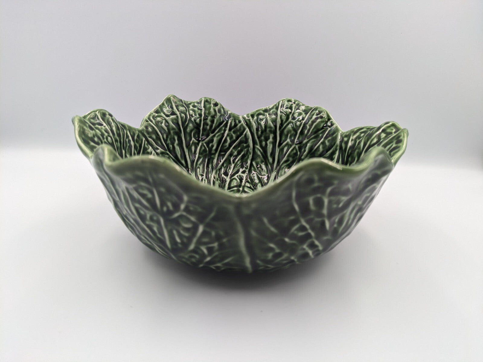 subtil john buck portugal Antique Green Majolica cabbage leaf bowl Serving Large