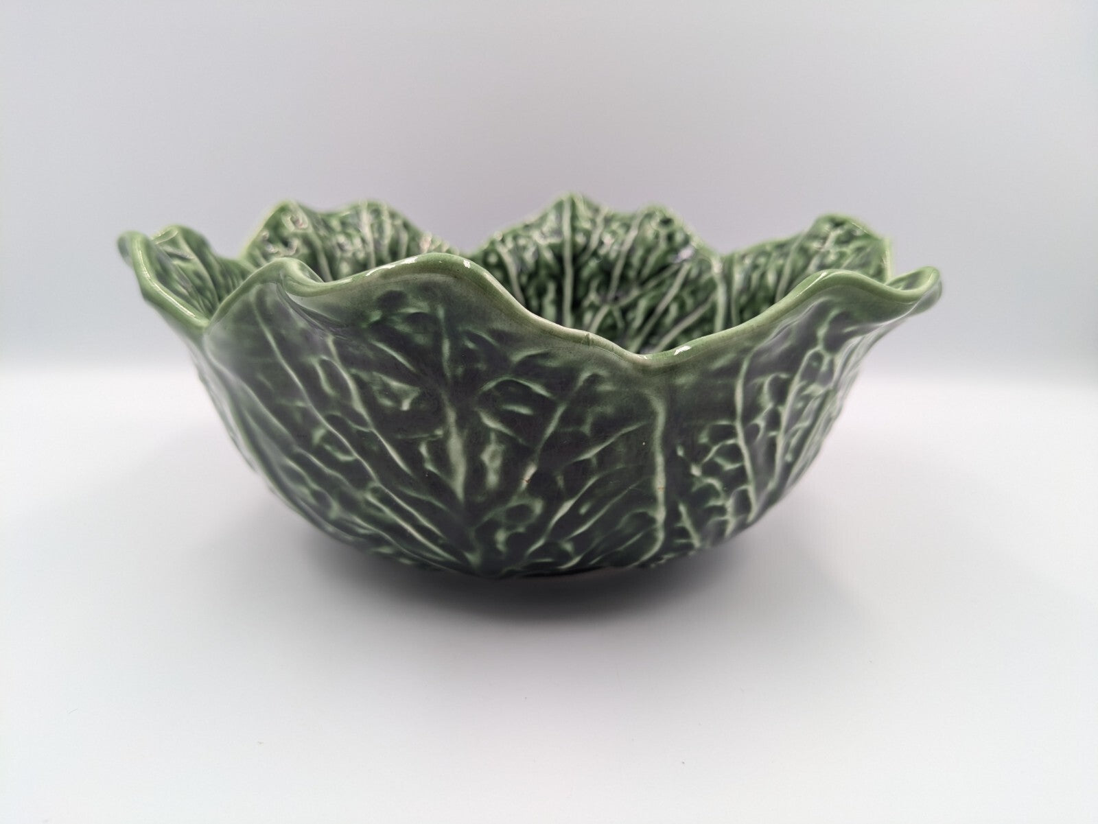 subtil john buck portugal Antique Green Majolica cabbage leaf bowl Serving Large
