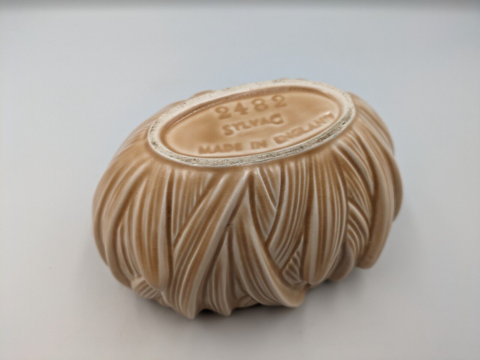 SylvaC No. 2482 Vintage Small Beige Vase or Planter Hyacinth Leaf Pattern Retro 