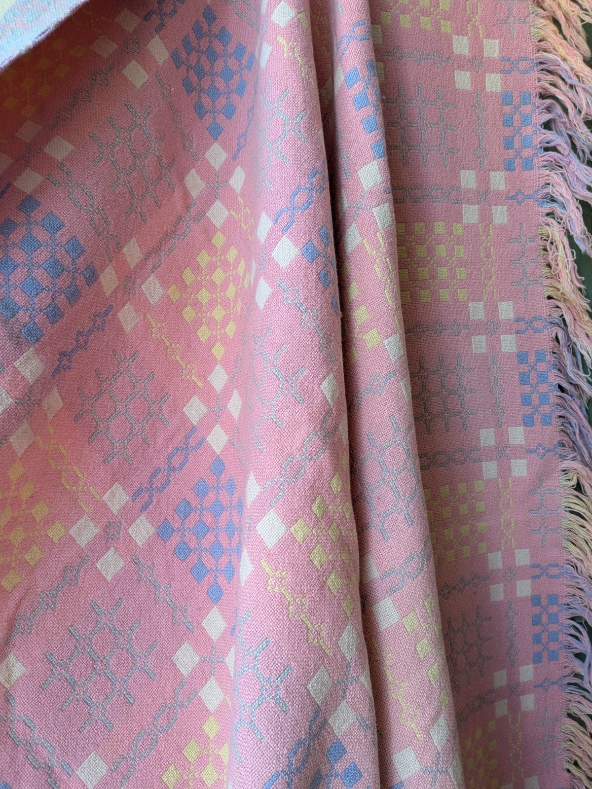 Welsh Wool Tapestry Blanket Throw Pink Blue Reversible Double 227cm x 156cm Vtg