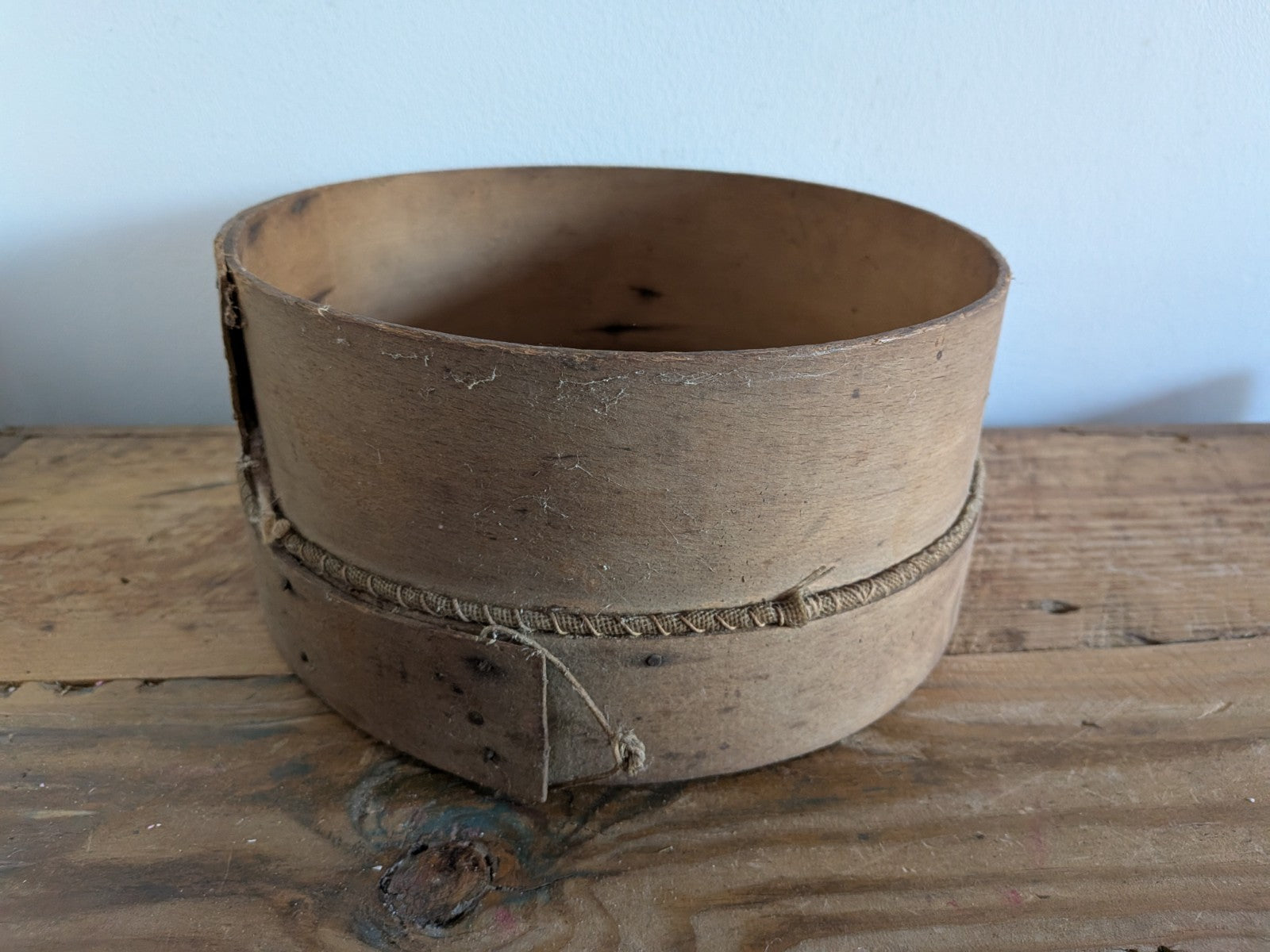 Vintage Small Wooden Rustic Bentwood Farmhouse Sieve / Sifter Grain Flour Mesh