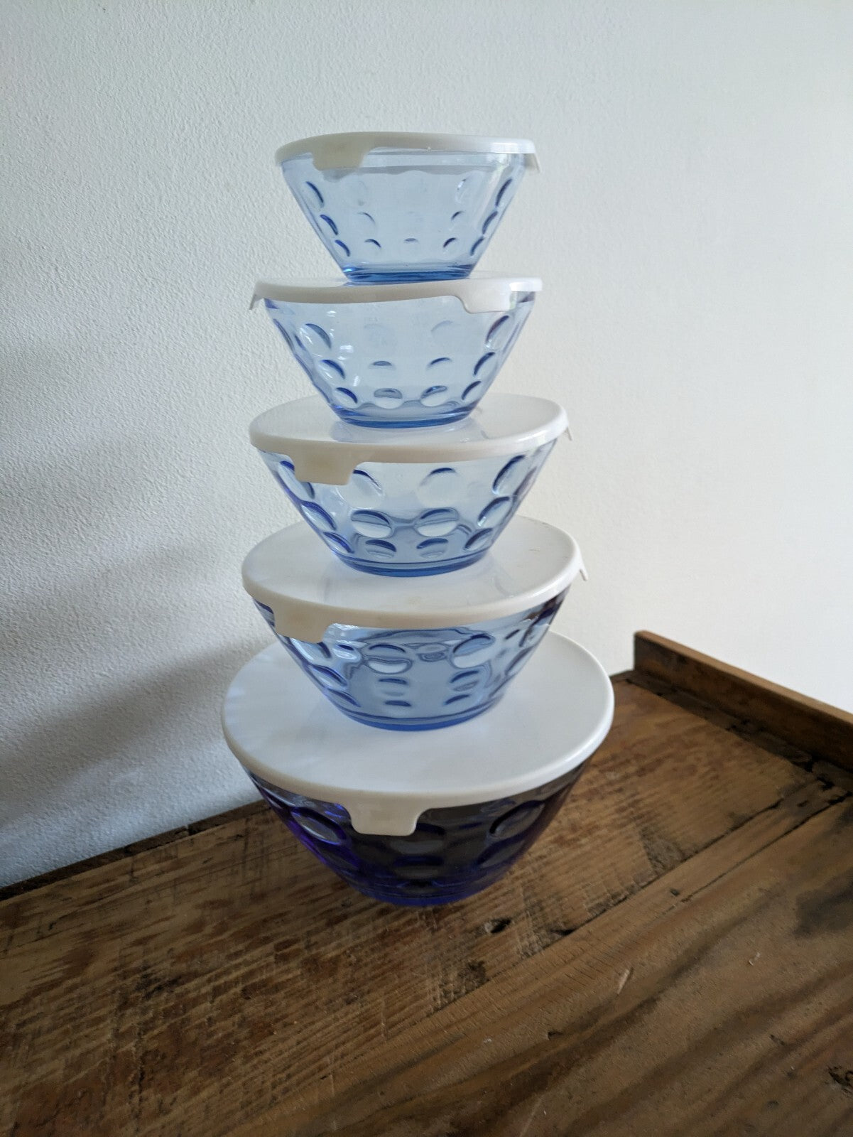 Vintage Set of 5 Stackable Glass Blue Polka Dot Spot Design Bowls W/Lids Nesting