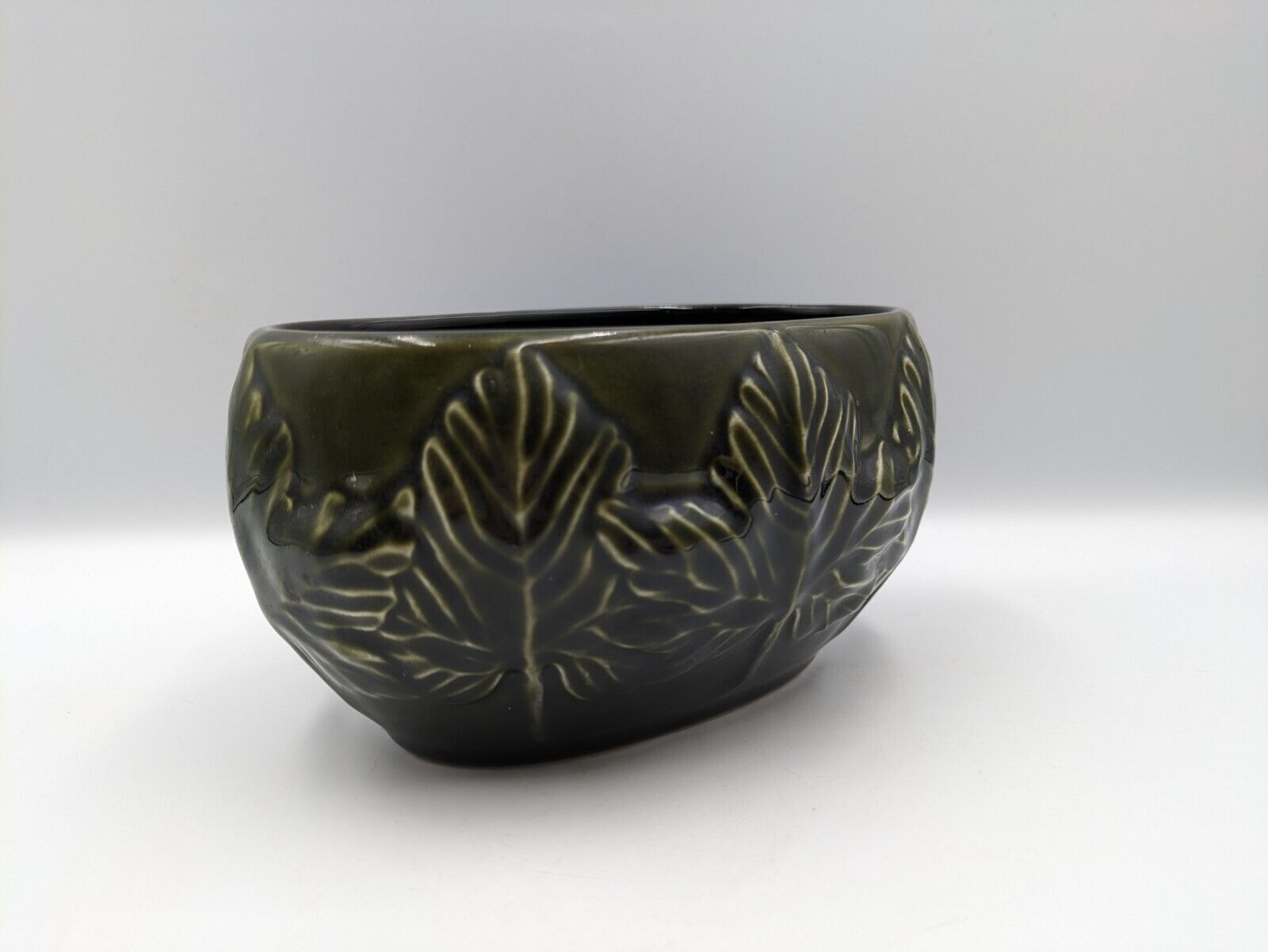 Sylvac 4205 Autumn Leaves Vase, retro, vintage, sycamore Maple Oval Deco Green