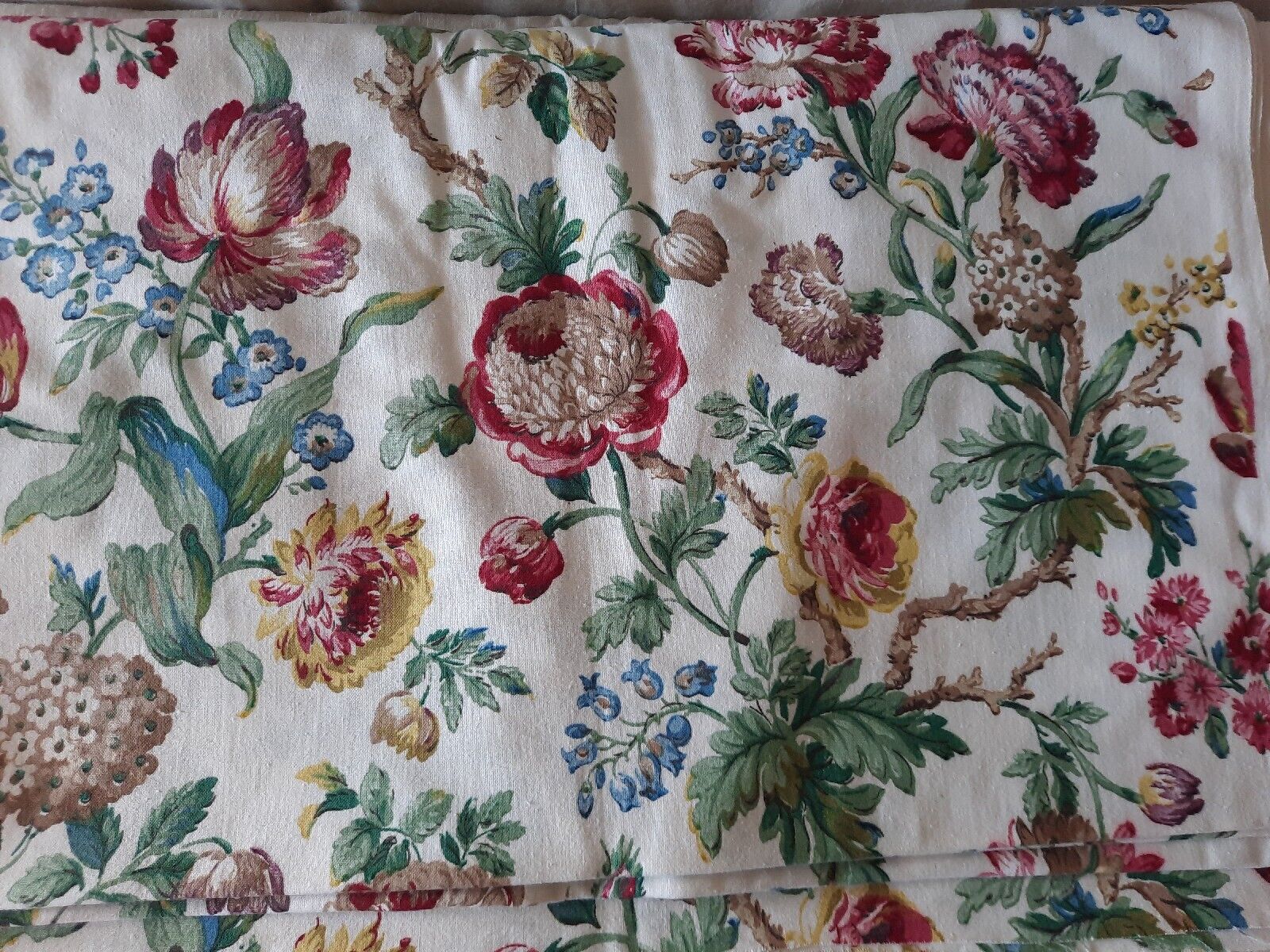 vintage Floral Rose fabric 11.75m Shabby Chic Pretty Flowers Craft Upholstery 