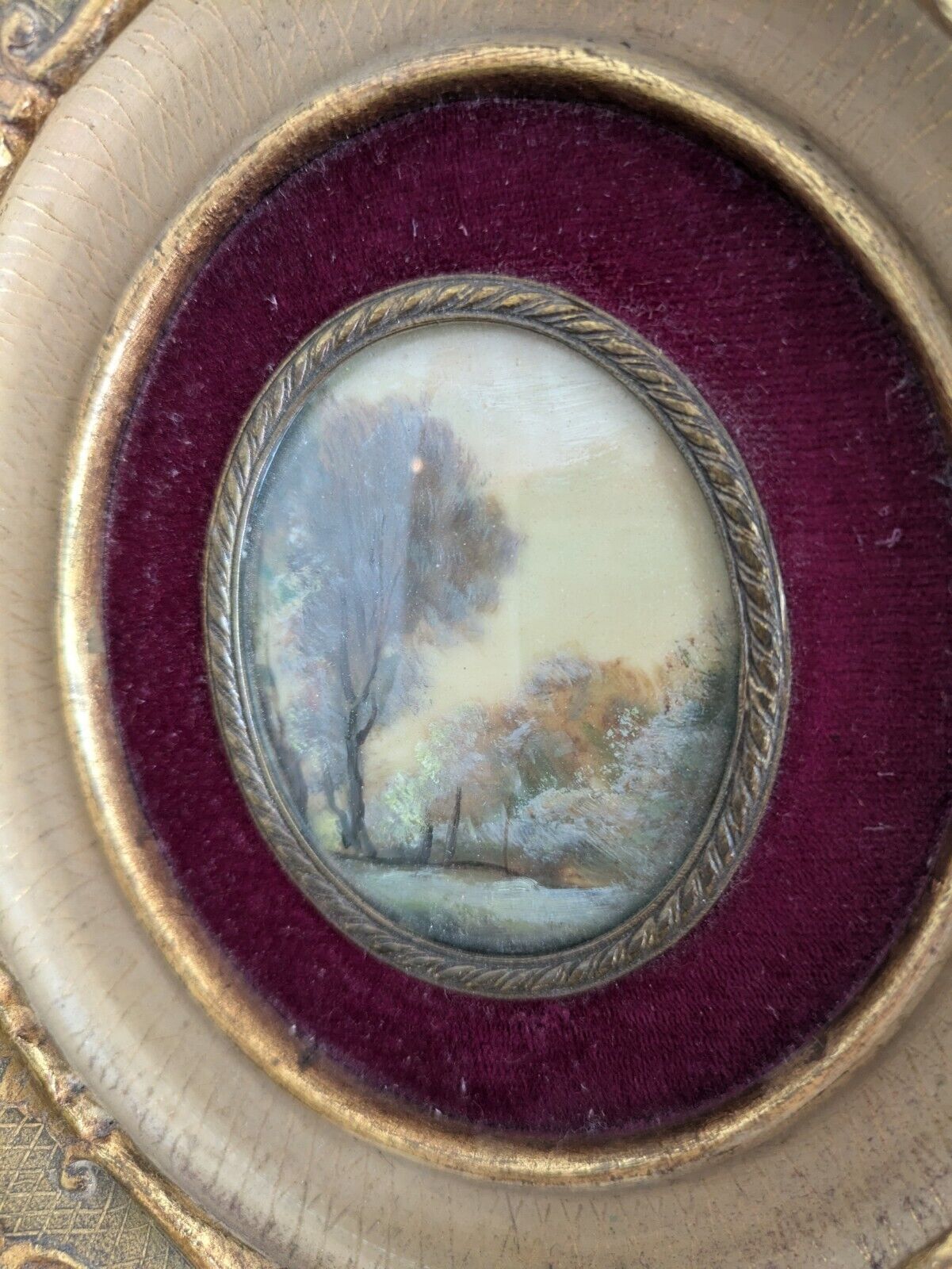 Antique Miniature Porcelain PAINTING In Gilt Oval Frame Velvet VTG Argentena