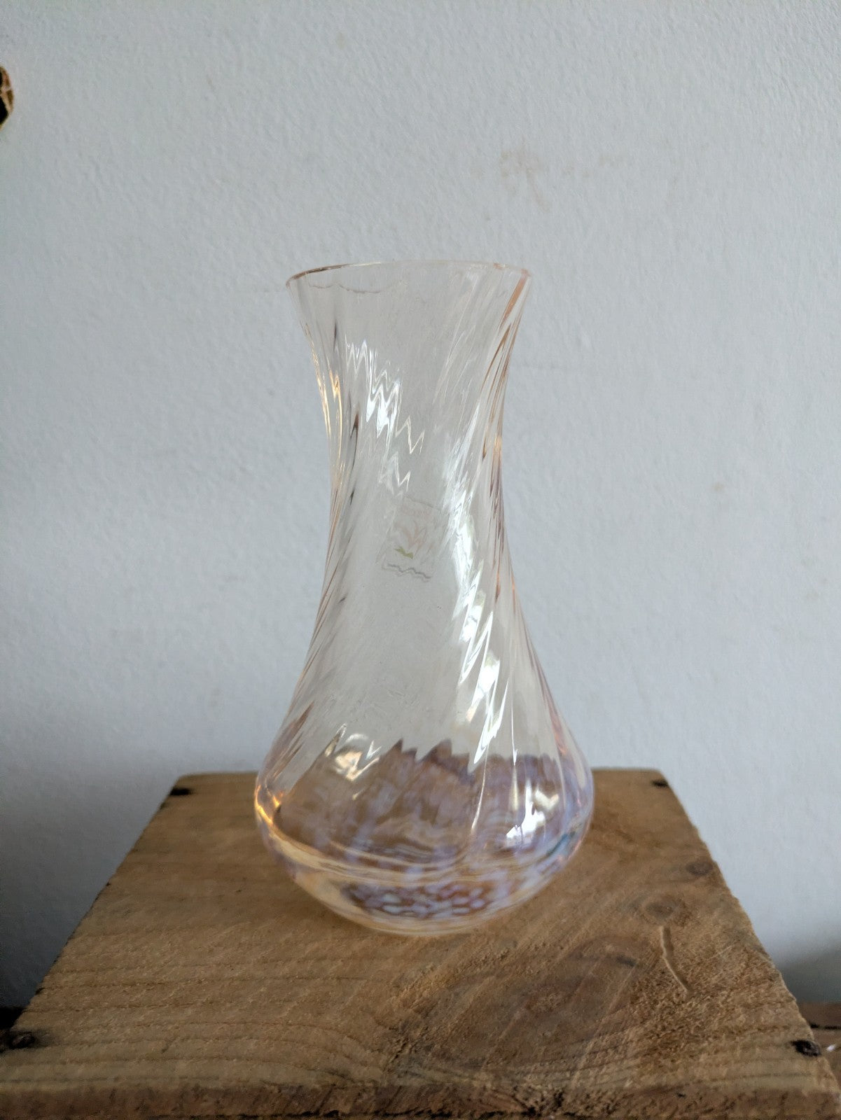 Handcrafted Opalescent Swirl Glass Vase Caithness Scotland Clear Iridescent Vgc