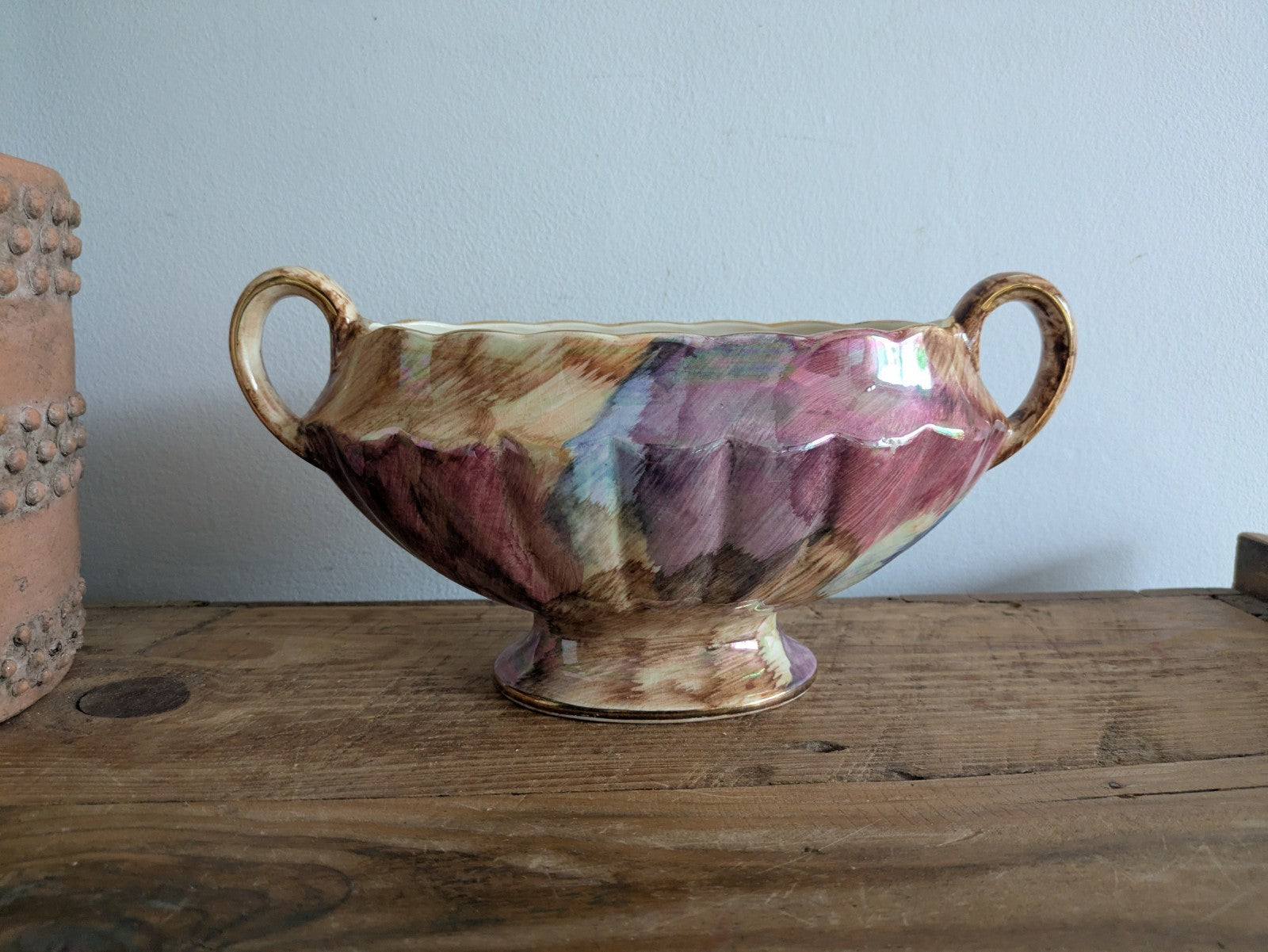 Large Lustre Ceramic Vase Old Court Ware Mantle Handled Brush Stroke Pattern Vtg