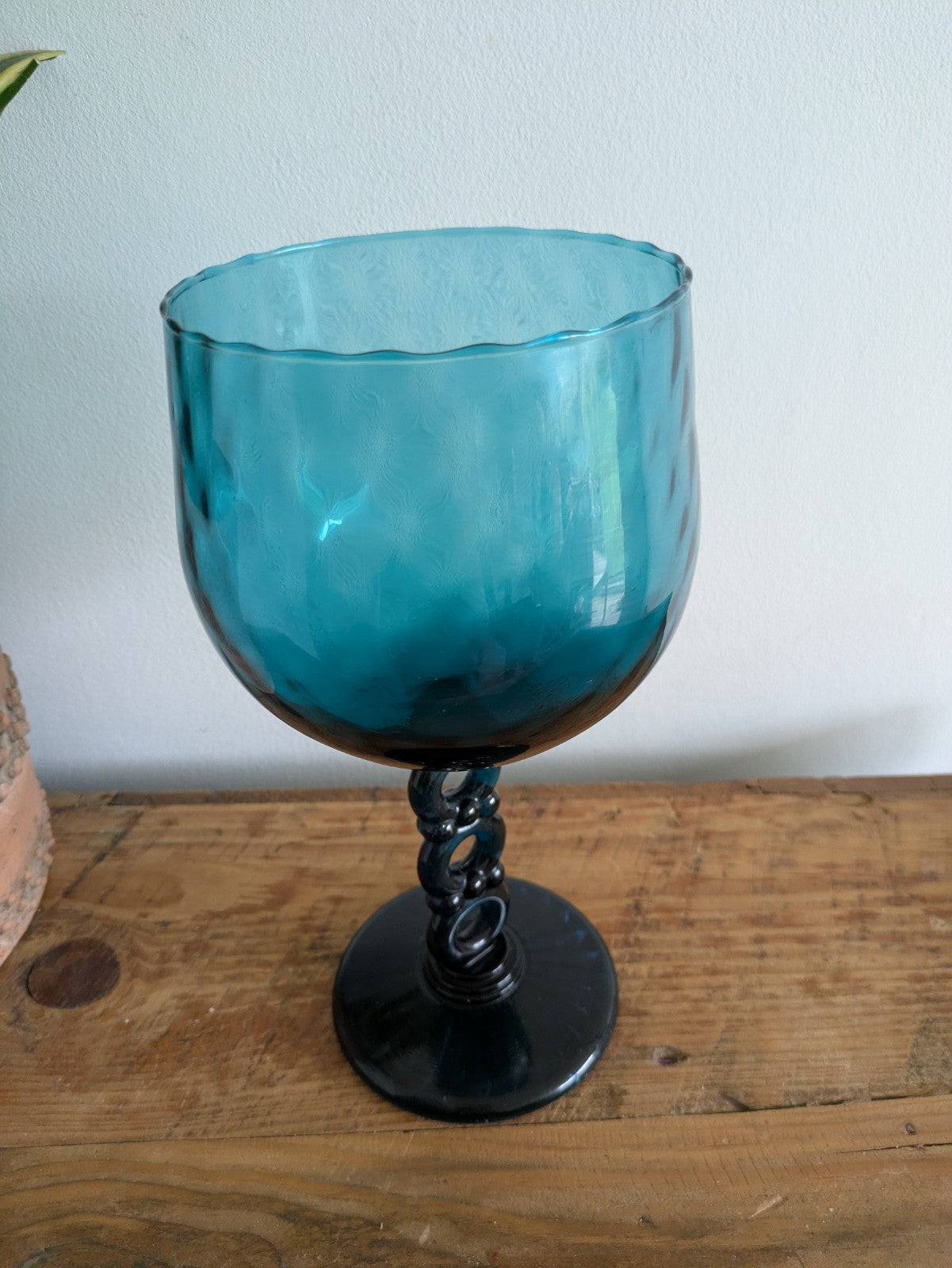 ITALIAN EMPOLI GLASS TEAL GREEN GOBLET HOLDER 3 RING STEM OPTICAL ART BOWL VTG