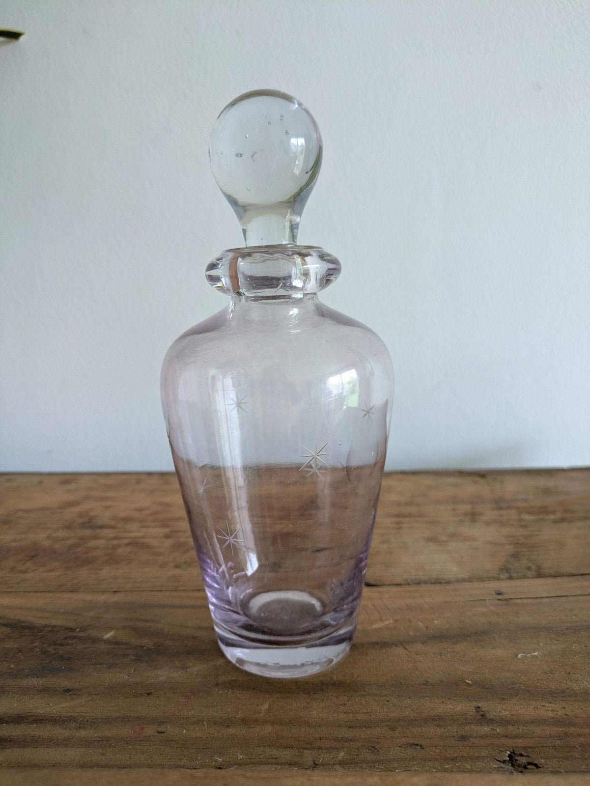 VINTAGE HAND MADE PURPLE ART GLASS VASE WITH ETCHED STARS Perfume Bottle Stopper