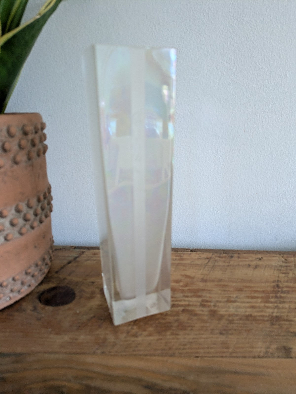 VTG Vase bud W E Porter 89 iridescent contemporary Rectangular White Floral Sign