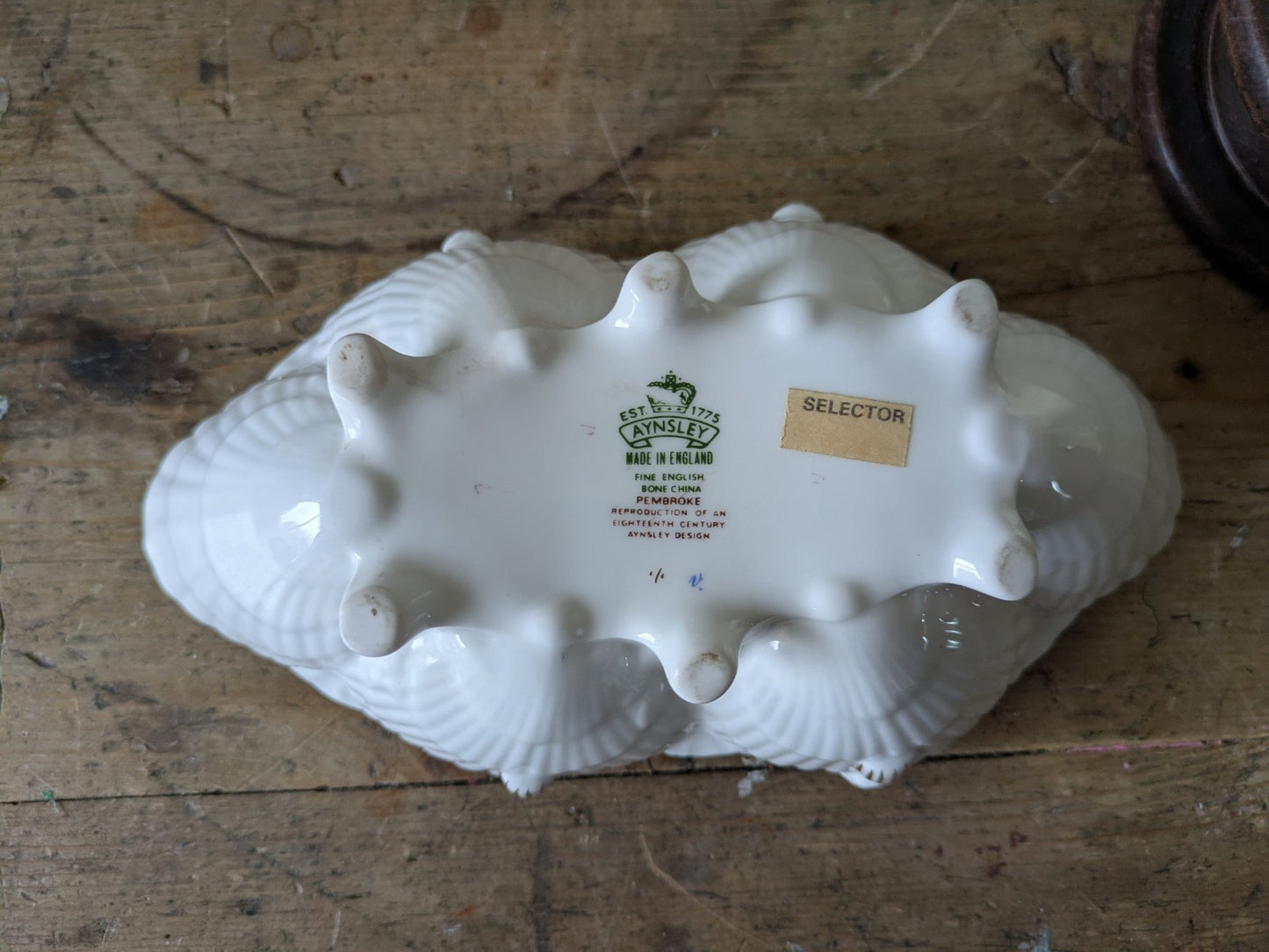 Vintage Aynsley Pembroke Footed Scallop Shell Dish Gold Rimmed Bird Floral Oval