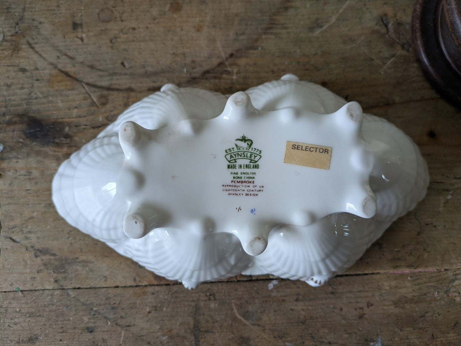 Vintage Aynsley Pembroke Footed Scallop Shell Dish Gold Rimmed Bird Floral Oval