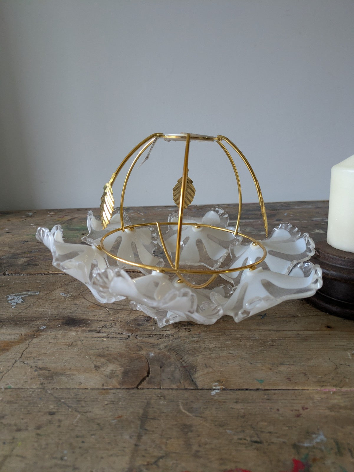 Vintage Retro Ceiling Shade White & Gold Floral Design Acrylic Prop Lighting 