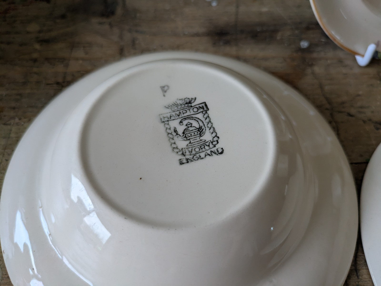 3 small dessert bowls Hampton Ivory cottage & flower design 1930s vintage Deco 