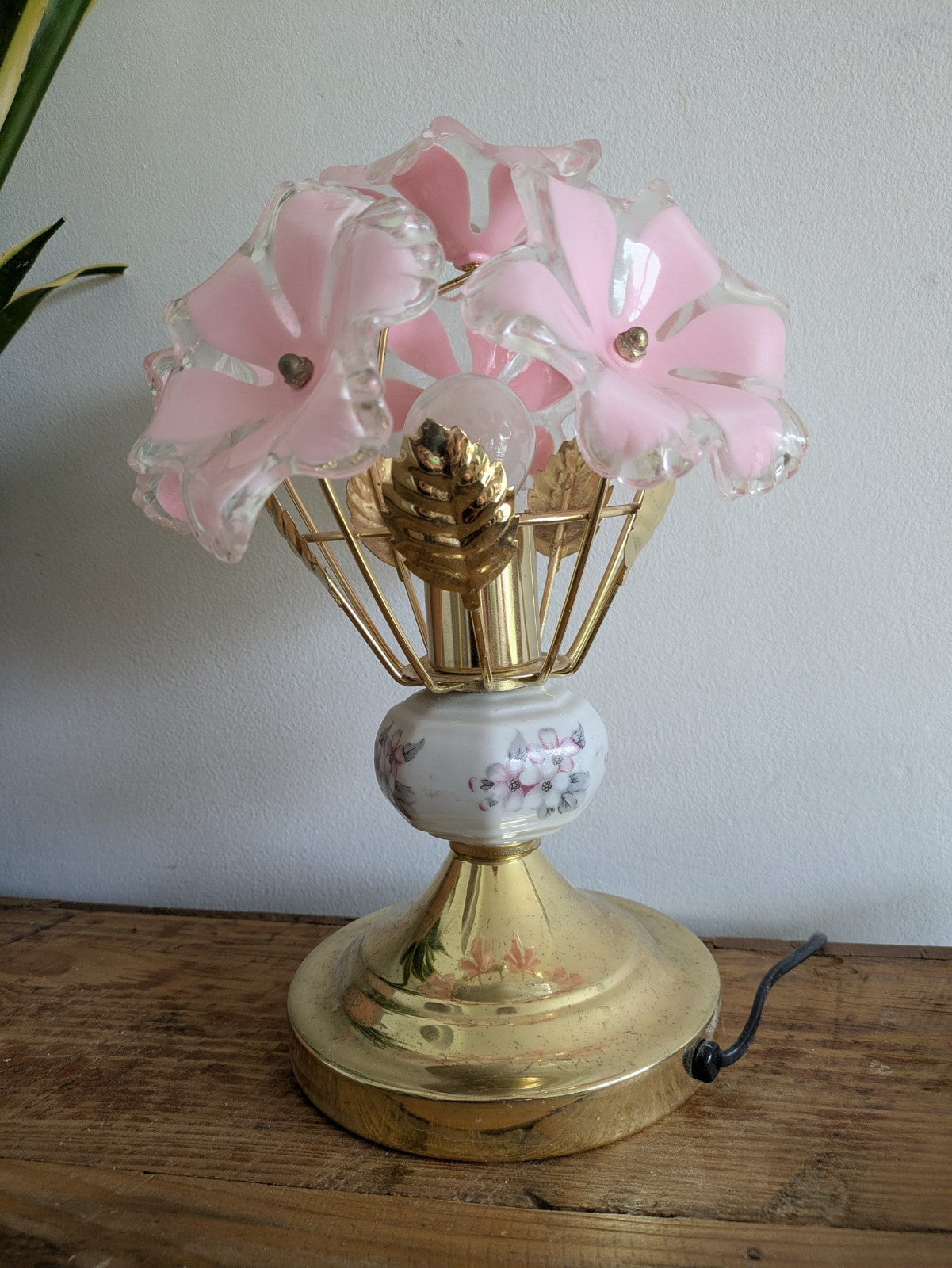 VTG Retro Sputnik Pink Six Flower Head Touch Me Light Bedside Lamp Brass Effect