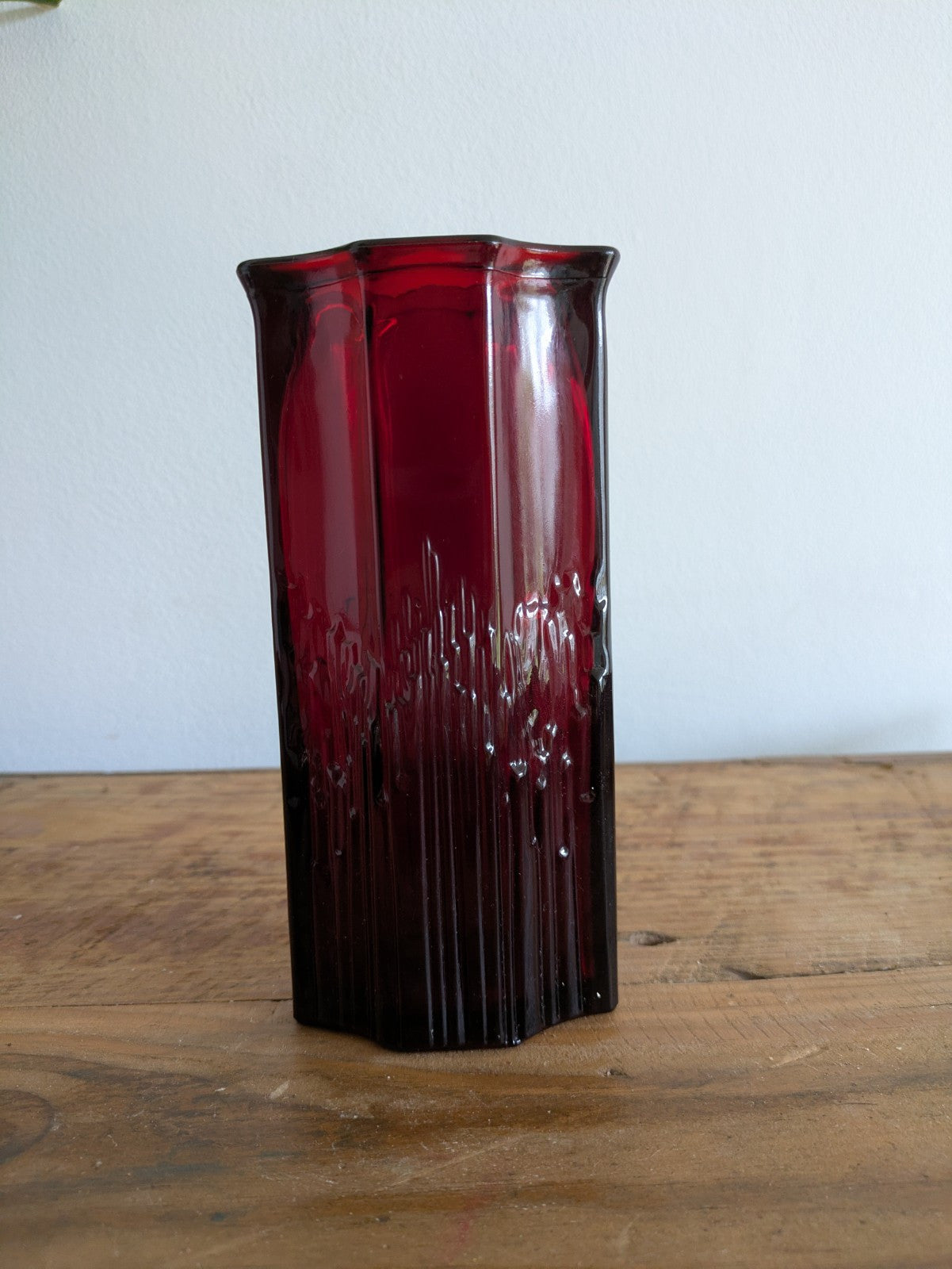 Vintage Avon Glass Vase Ruby Red Cranberry 16.5cm Posy Stem 1970s Art Deco Style