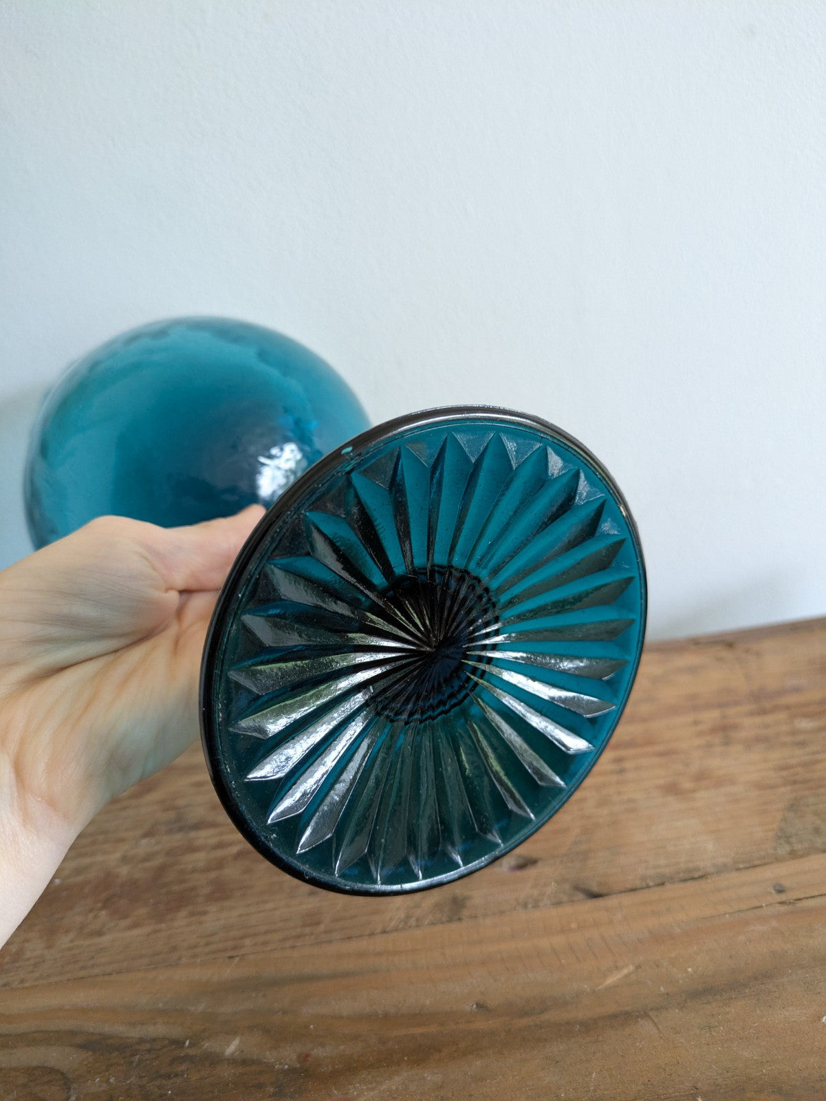 ITALIAN EMPOLI GLASS TEAL GREEN GOBLET HOLDER 3 RING STEM OPTICAL ART BOWL VTG