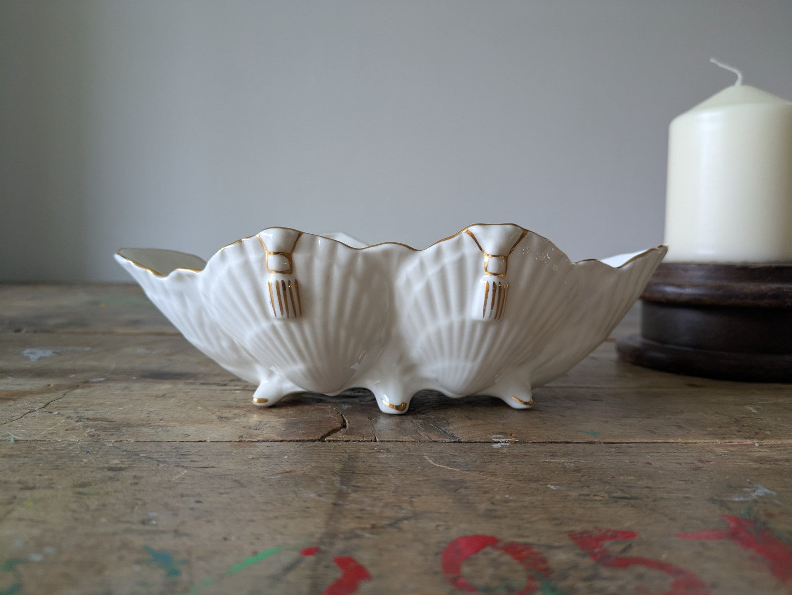 Vintage Aynsley Pembroke Footed Scallop Shell Dish Gold Rimmed Bird Floral Oval