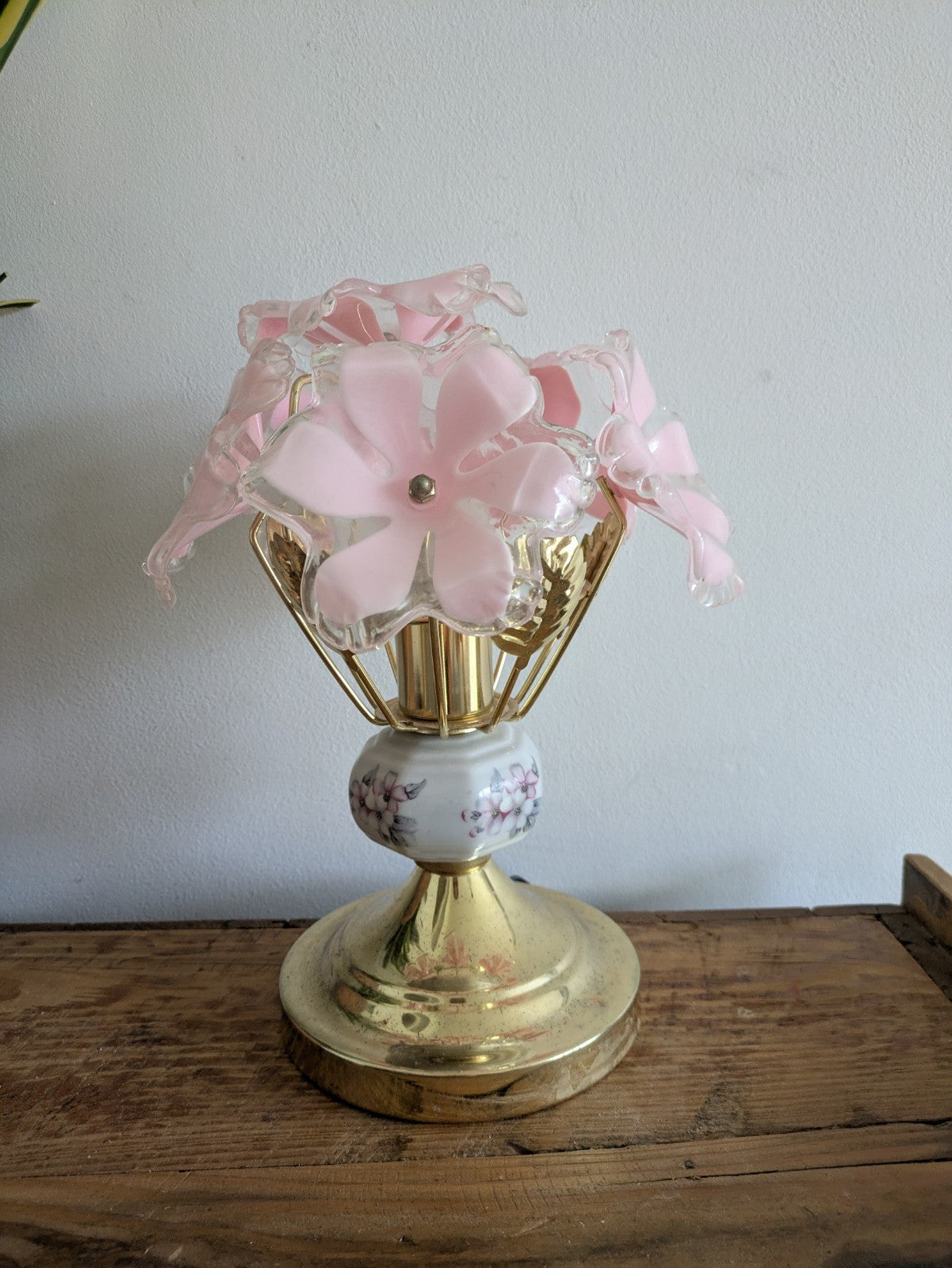 VTG Retro Sputnik Pink Six Flower Head Touch Me Light Bedside Lamp Brass Effect